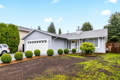 Photo 2 at 22700 Balabanian Circle, East Central, Maple Ridge