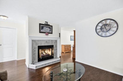 Photo 6 at 22700 Balabanian Circle, East Central, Maple Ridge
