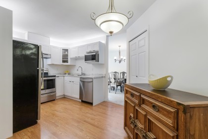 Photo 3 at 311 - 22611 116 Avenue, East Central, Maple Ridge