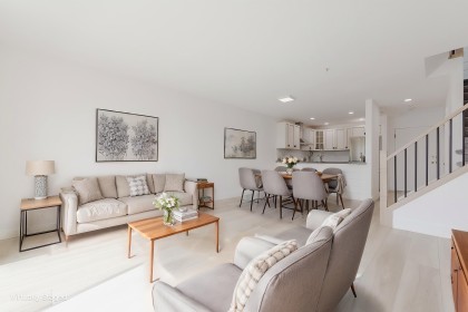 Photo 2 at 209 - 22356 Mcintosh Avenue, West Central, Maple Ridge