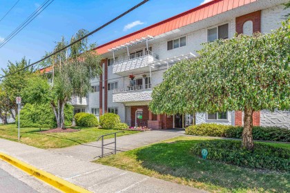 Photo 2 at 107 - 12096 222 Street, West Central, Maple Ridge