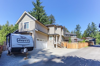 Photo 17 at 3968 Robin Place, Oxford Heights, Port Coquitlam