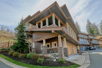 Photo 1 at 44 - 10480 248 Street, Thornhill MR, Maple Ridge