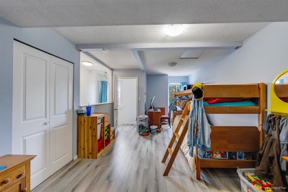 Photo 27 at 35 - 22411 124 Avenue, East Central, Maple Ridge