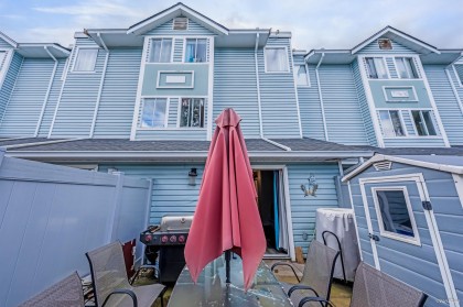 Photo 16 at 35 - 22411 124 Avenue, East Central, Maple Ridge