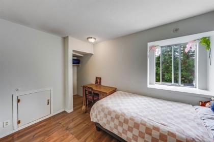 Photo 20 at 35 - 22411 124 Avenue, East Central, Maple Ridge
