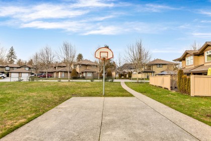 Photo 38 at 18 - 11737 236 Street, Cottonwood MR, Maple Ridge