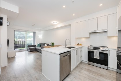 Photo 1 at 214 - 2160 Grant Avenue, Glenwood PQ, Port Coquitlam