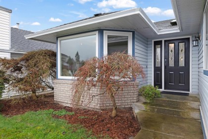 Photo 3 at 23174 124a Avenue, East Central, Maple Ridge