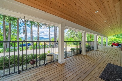 Photo 3 at 22288 136 Avenue, North Maple Ridge, Maple Ridge