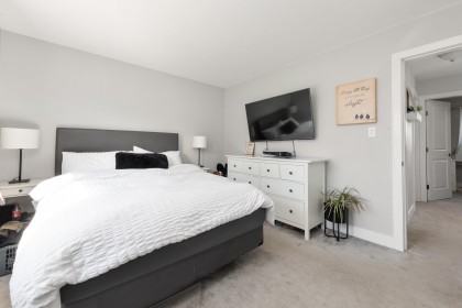 Photo 12 at 20373 115 Avenue, Southwest Maple Ridge, Maple Ridge