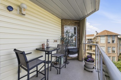 Photo 10 at 208 - 22611 116 Avenue, East Central, Maple Ridge