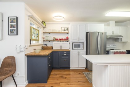 Photo 10 at 10 - 11490 232 Street, Cottonwood MR, Maple Ridge