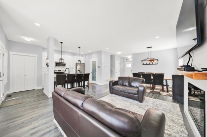Photo 4 at 11155 240 Street, Cottonwood MR, Maple Ridge