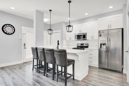 Photo 8 at 11155 240 Street, Cottonwood MR, Maple Ridge