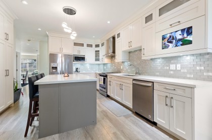 Photo 14 at 1945 Morgan Avenue, Lower Mary Hill, Port Coquitlam