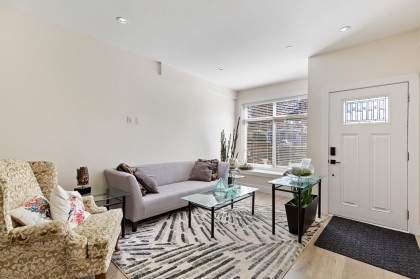 Photo 4 at 1945 Morgan Avenue, Lower Mary Hill, Port Coquitlam