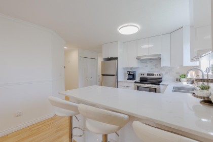 Photo 7 at 20180 Wanstead Street, Southwest Maple Ridge, Maple Ridge