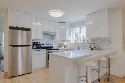 Photo 5 at 20180 Wanstead Street, Southwest Maple Ridge, Maple Ridge