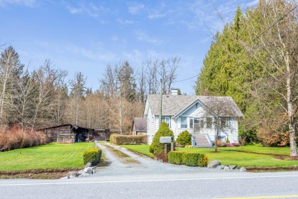 Photo 1 at 25117 Dewdney Trunk Road, Websters Corners, Maple Ridge