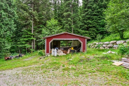 Photo 31 at 12297 Roach Street, Steelhead, Mission
