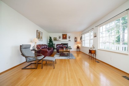 Photo 11 at 21489 Cherry Place, West Central, Maple Ridge