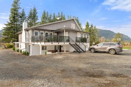 Photo 1 at 11186 Farms Road, Durieu, Mission