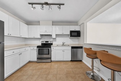 Photo 7 at 312 - 1655 Grant Avenue, Glenwood PQ, Port Coquitlam