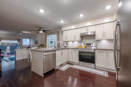 Photo 15 at 12 - 788 Citadel Drive, Citadel PQ, Port Coquitlam