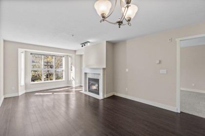 Photo 3 at 205 - 2393 Welcher Avenue, Central Pt Coquitlam, Port Coquitlam