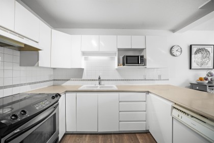 Photo 14 at 1145 O\'flaherty Gate, Citadel PQ, Port Coquitlam