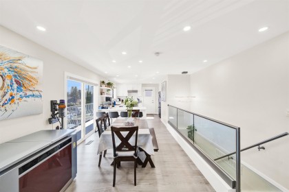 Photo 6 at 3825 Azalea Place, Oxford Heights, Port Coquitlam