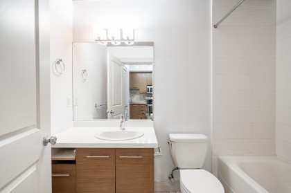 Photo 13 at 414 - 2343 Atkins Avenue, Central Pt Coquitlam, Port Coquitlam