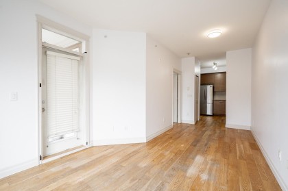 Photo 5 at 414 - 2343 Atkins Avenue, Central Pt Coquitlam, Port Coquitlam
