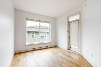 Photo 4 at 414 - 2343 Atkins Avenue, Central Pt Coquitlam, Port Coquitlam