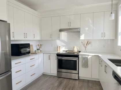 Photo 3 at 303 - 22577 Royal Crescent, East Central, Maple Ridge