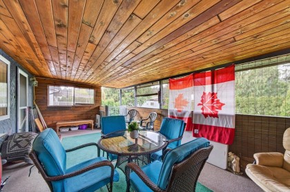 Photo 10 at 3833 Killarney Street, Lincoln Park PQ, Port Coquitlam