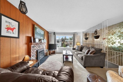Photo 11 at 3833 Killarney Street, Lincoln Park PQ, Port Coquitlam