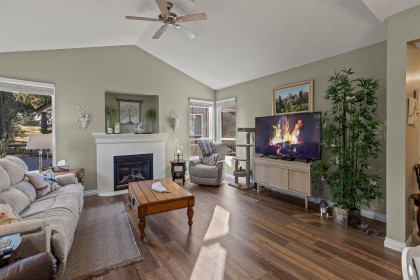 Photo 7 at 32976 Hawthorne Avenue, Mission BC, Mission