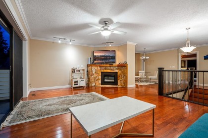 Photo 9 at 949 Lynwood Avenue, Oxford Heights, Port Coquitlam