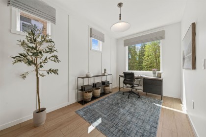 Photo 3 at 11008 250a Street, Thornhill MR, Maple Ridge