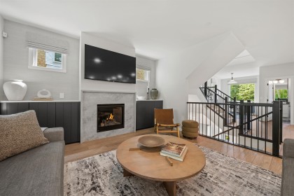 Photo 5 at 11008 250a Street, Thornhill MR, Maple Ridge