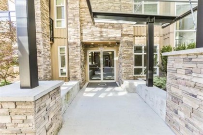 Photo 1 at 406 - 2465 Wilson Avenue, Central Pt Coquitlam, Port Coquitlam