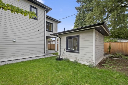 Photo 15 at 1433 Barberry Drive, Birchland Manor, Port Coquitlam