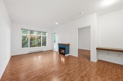 Photo 6 at 309 - 11950 Harris Road, Central Meadows, Pitt Meadows