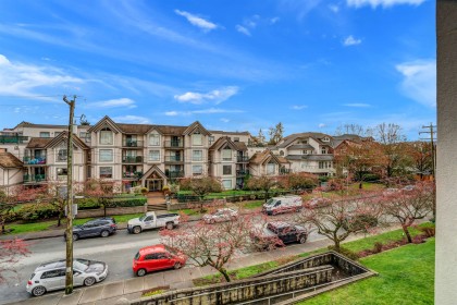 Photo 11 at 301 - 1655 Grant Avenue, Glenwood PQ, Port Coquitlam