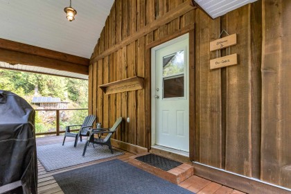 Photo 9 at 4 Christian Cove, North Meadows PI, Pitt Meadows