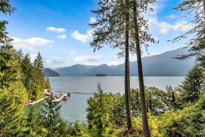 Photo 34 at 4 Christian Cove, North Meadows PI, Pitt Meadows
