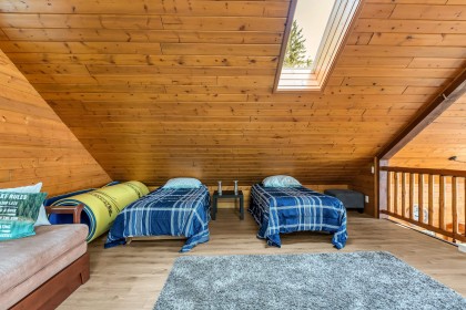 Photo 25 at 4 Christian Cove, North Meadows PI, Pitt Meadows
