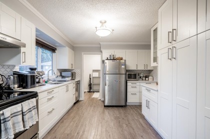 Photo 15 at 1668 Connaught Drive, Lower Mary Hill, Port Coquitlam